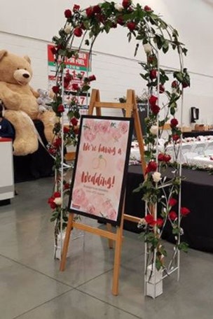 This couple got married in Costco