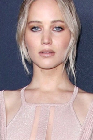 JLaw: Forced to do nude lineup