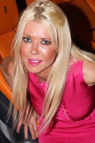 Tara Reid, is that you?