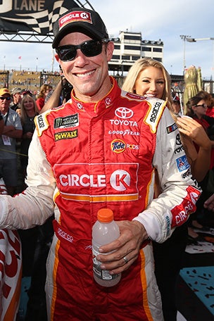NASCAR great returns