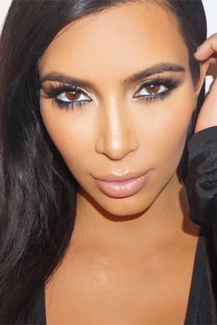 Kim shows EVERYTHING