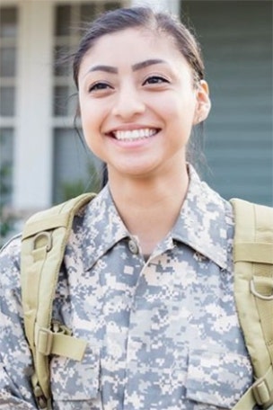 Gov. wants vets to become pilots