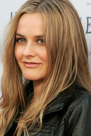'Clueless' star files for divorce