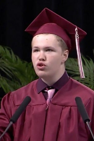 Teen's moving graduation speech