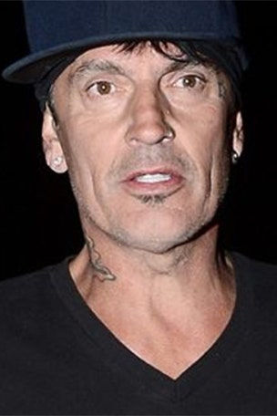 Tommy Lee graphic video SHOCKS