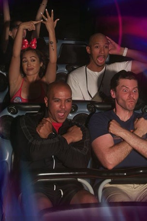 Woman's Disney engagement photo goes viral