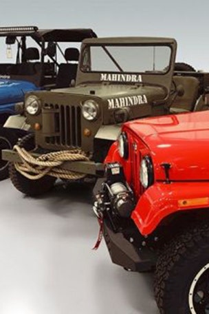 Jeep starts 'clone' war