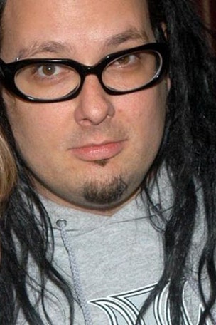 Wife of Korn singer dead at 39 –