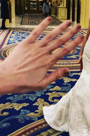 Viral Instagram account resonating with singles