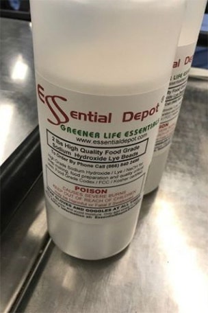 'Suspicious' liquids sicken 4 TSA agents