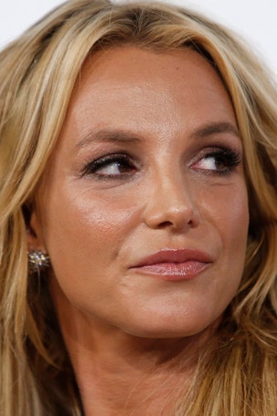 Spears ordered to pay ex $110K