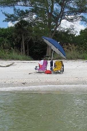 WWII vet survives flesh-eating bacteria