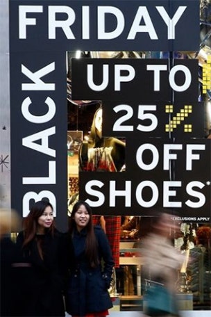 Experts: Here's how to 'win' Black Friday