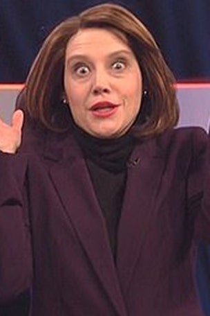 'SNL' skewers Pelosi