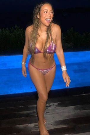 Mariah Carey, 48, flaunts bikini bod