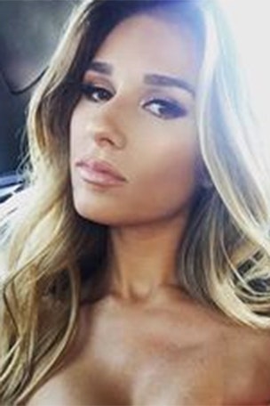 Country star's spicy sex life
