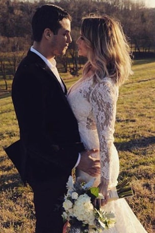 Designer gushes over country star's dress