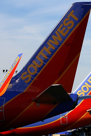 Airline issues nationwide ground stop