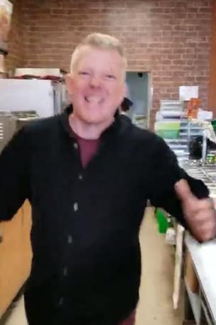 Subway customer sues owner for assault