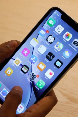 8 tricks to boost iPhone battery life