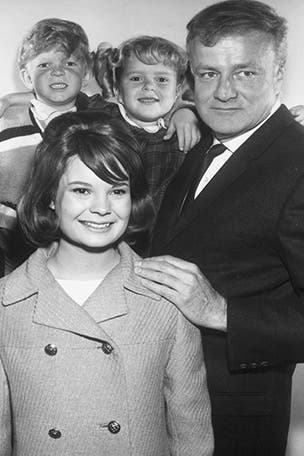 'Family Affair' star tells all