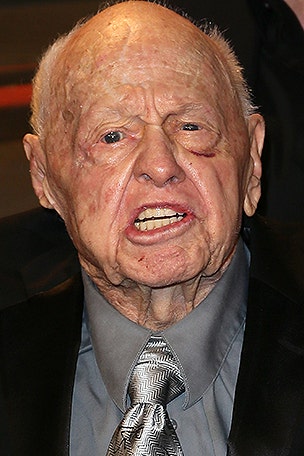 Late icon accused of 'casting couch' abuses