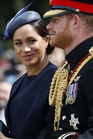 Harry corrects Meghan at royal event