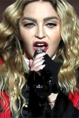 Madonna's tour a FLOP
