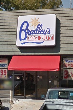 Why people are flocking to this grocery store