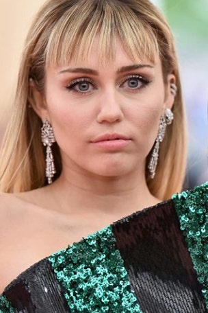 Miley addresses cheating rumors