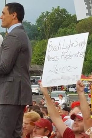 Beer fan's sign has shocking impact