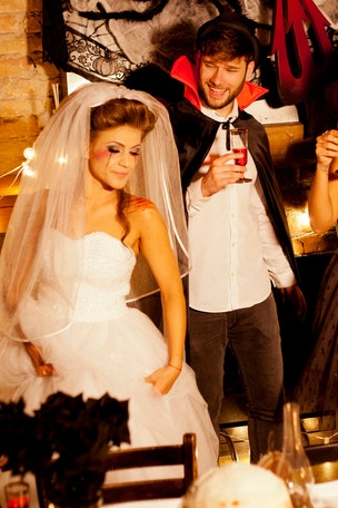 5 best Halloween costumes for couples