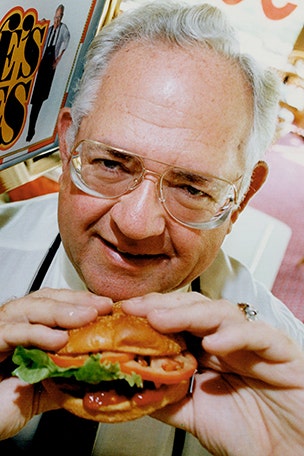 Wendy’s founder: I should’ve named it THIS