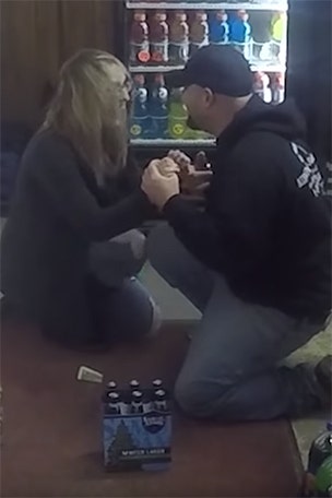 Man stages ROBBERY to propose