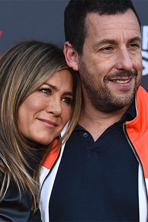 Aniston defends Sandler