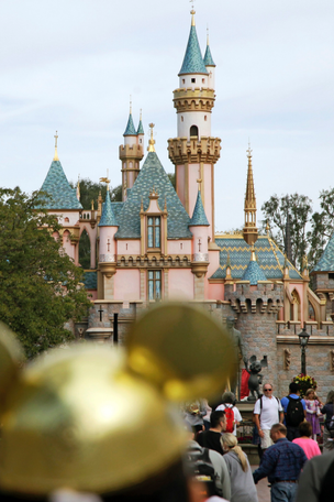 Disney shares park favorite RECIPE during closure