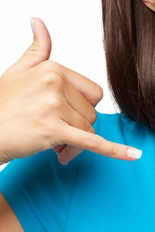 Zoomer's phone gesture UPSETS older gen