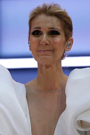 Céline Dion FLAUNTS toned body