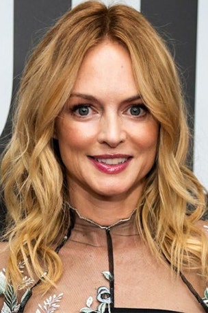 Star, 50, FLAUNTS swimsuit bod