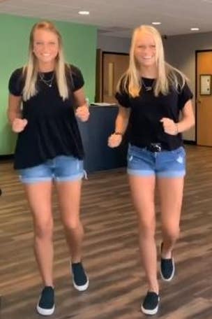 Mom, daughter STUN with 'identical' looks