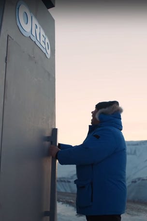 Oreo builds asteroid-proof bunker