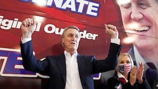 Senator urges voters to send him back to DC to fight 'radical leftists': 'Stand up against AOC, Nancy Pelosi, Chuck Schumer'