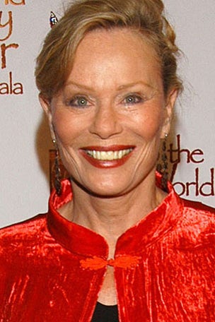 Actress dead at 88