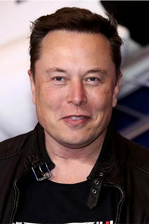 Musk cozies up to 'SNL' stars