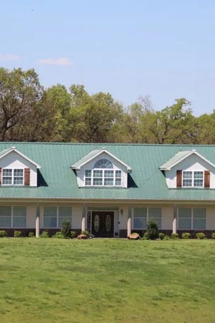 Duggar family's compound: PICS