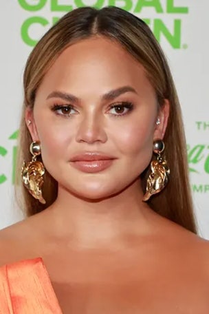 Chrissy FIRES back