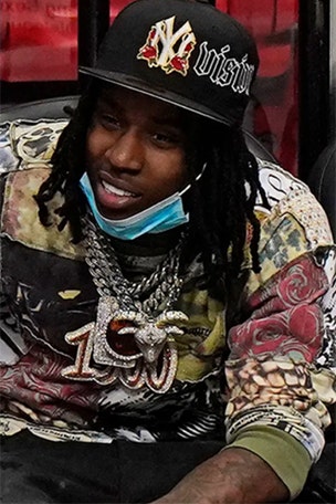 Rapper's scuffle with cops