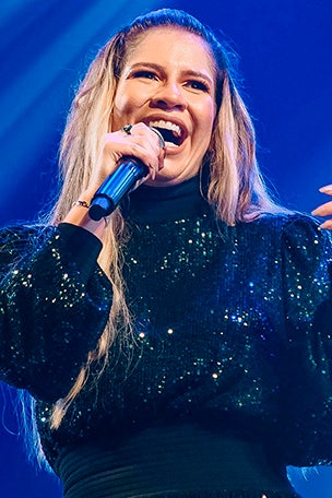 Brazilian singer dead after plane crash