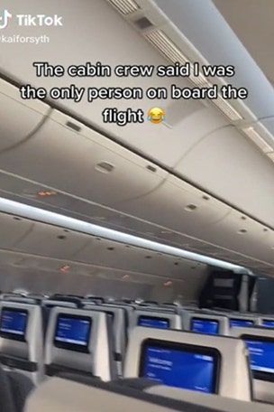 Man flies on EMPTY plane
