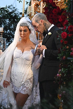 PICTURES: KRAVIS says 'I do' in Italy